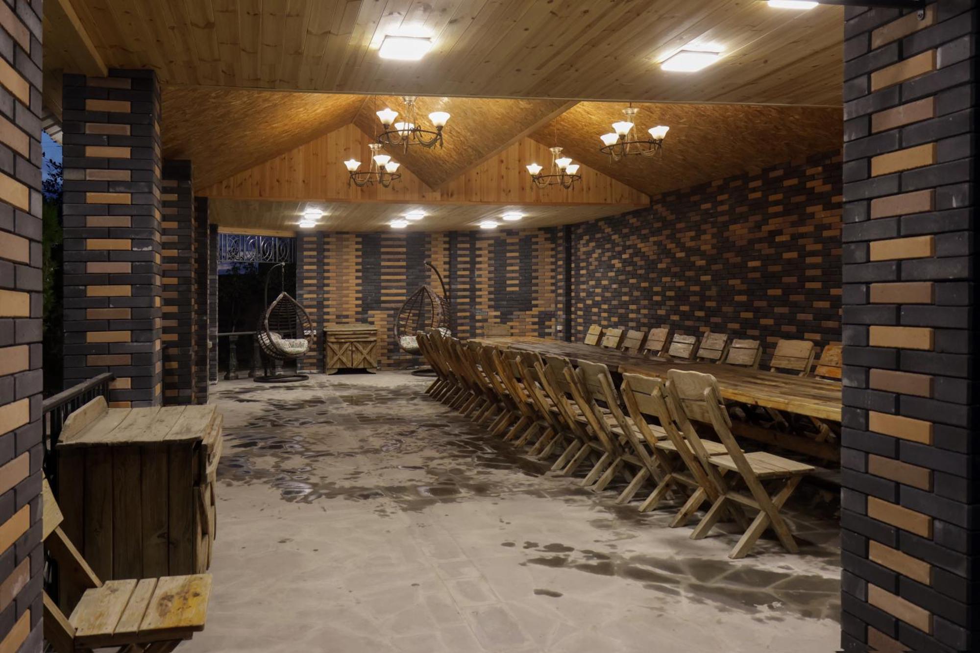 Parvana Hotel Gjoemri Buitenkant foto