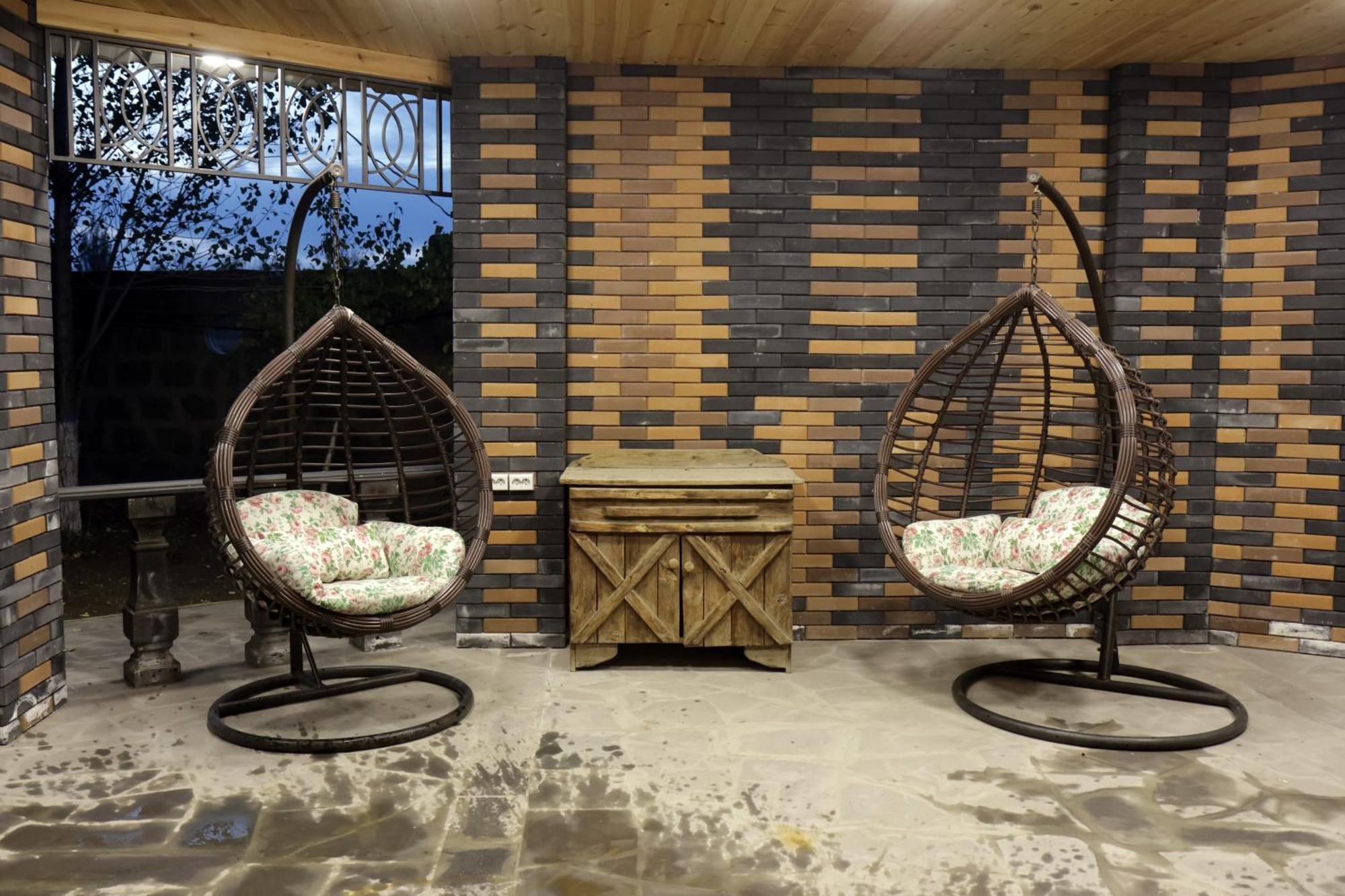 Parvana Hotel Gjoemri Buitenkant foto